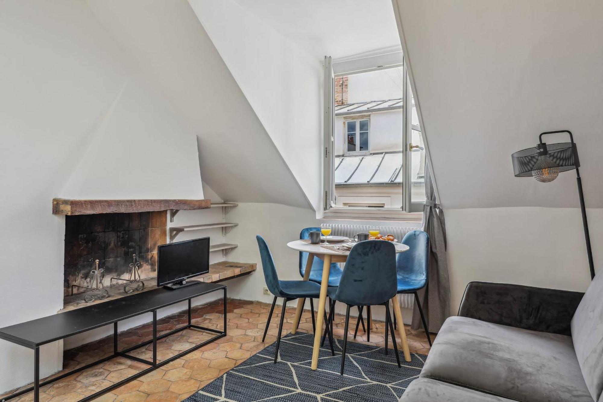 Appartement Bnbnova - 1br - Heart Of Latin Quarter Parijs